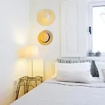 Own Places Cedofeita Apartamento *