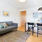 Own Places Cedofeita Apartment